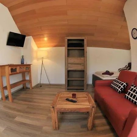Mildenberger Apartment
