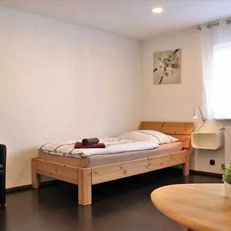Mildenberger Apartment *